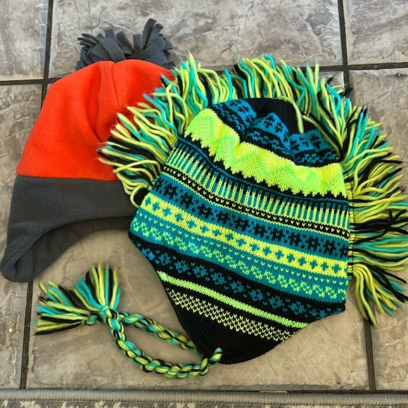 Touques, Winter Hats - Picture 1 of 5